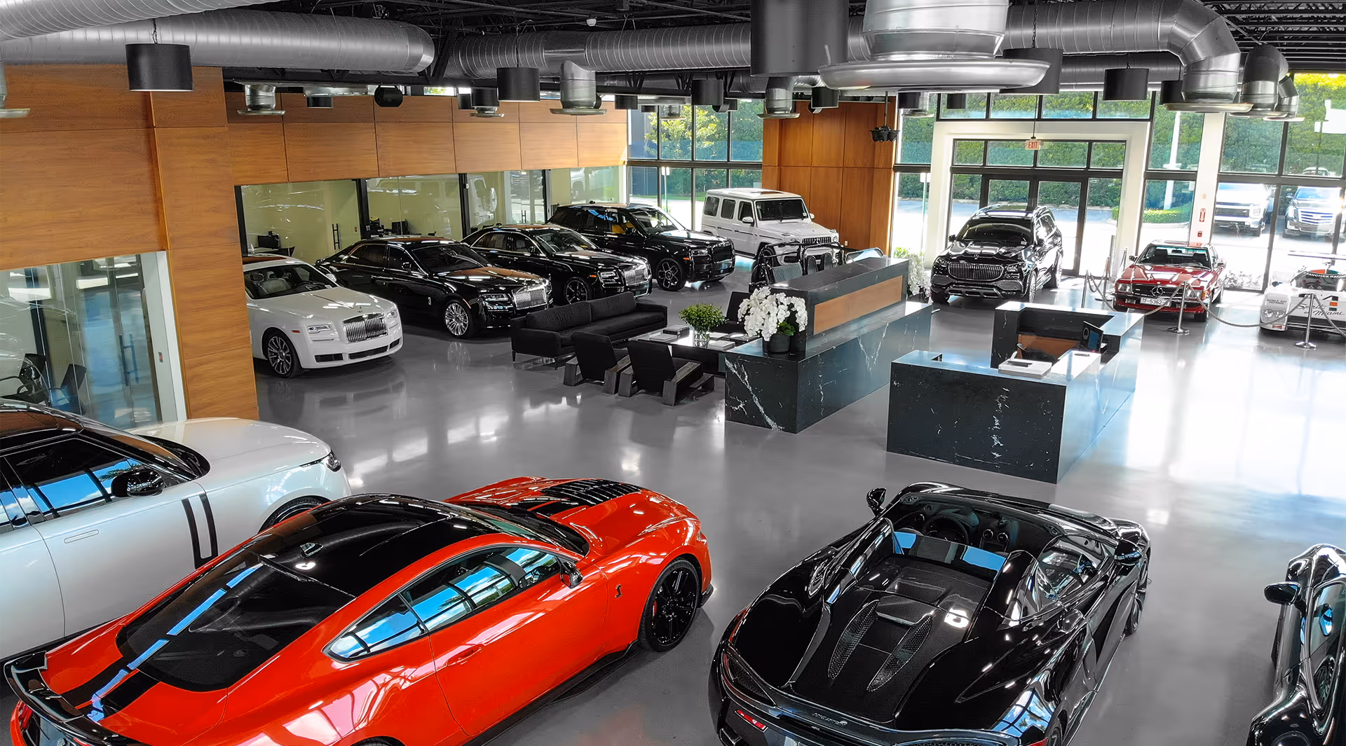 ROMA Automotores Showroom